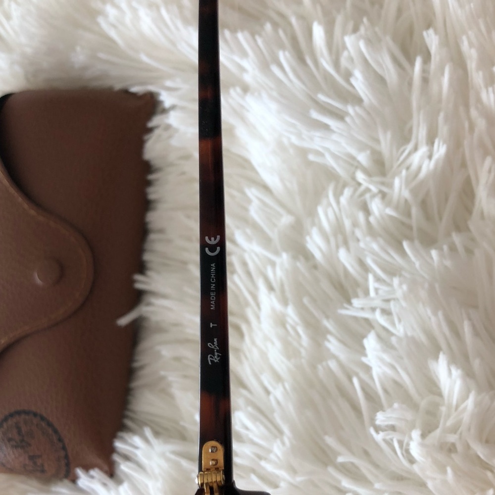 Rayban Club Master Sunglasses - Picture 3 of 4